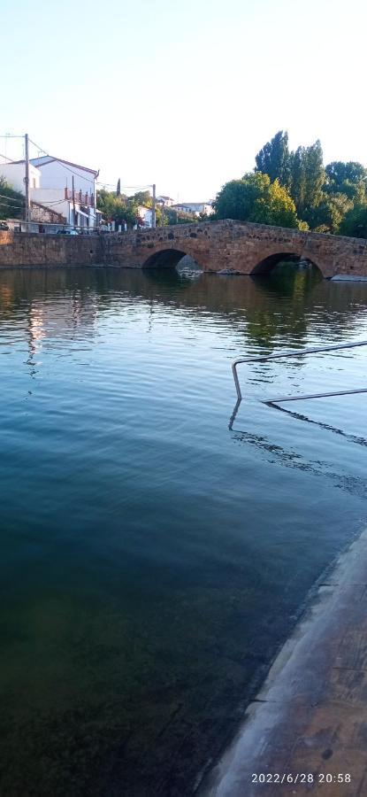 Penasquitos Hébergement de vacances Cazalla de la Sierra